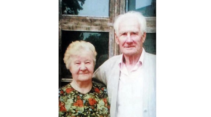 Elmārs un Aldona Karlsoni kopā nodzīvojuši 63 gadus. Foto - no privātā arhīva