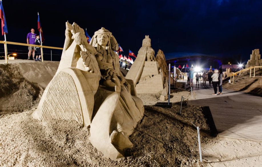 Emulation desire frozen Foto: Jelgavā atklāts Baltijā lielākais Smilšu skulptūru festivāls