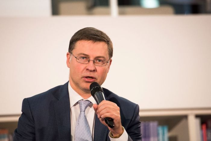 Dombrovskis: Jaunajai valdībai lielu manevra iespēju budžeta veidošanā nebūs