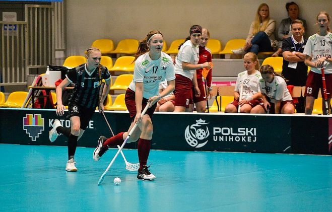 Foto - floorball.sport