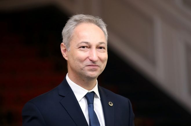 Aptauja Rīgā: Vai piekrītat Valsts prezidenta izvēlei nominēt Jāni Bordānu premjera amatam?