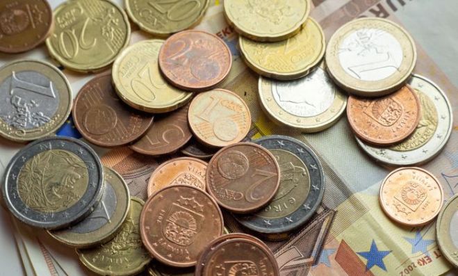Finanšu ministrija: Komunālo pakalpojumu cenas janvārī veicināja inflācijas pieaugumu līdz 3%