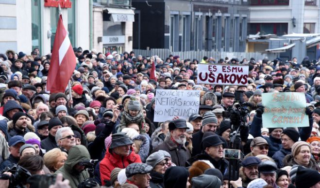 Valsts policija: Ušakova atbalsta mītiņā kulminācijas brīdī bija ap 3000 dalībnieku