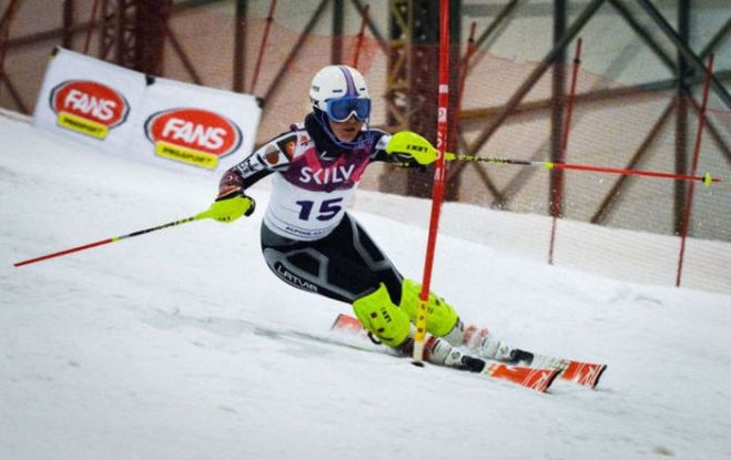 Kalnu slēpotāja Evelīna Gasūna izcīna vēl vienu uzvaru un sasniedz karjeras labāko rezultātu