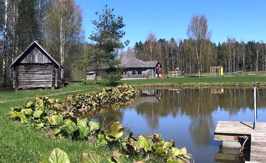Investējot 46 000 eiro, Ādažos atvērts pirmais "Laimas" veikals