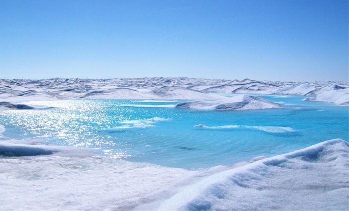 Saule dara savu arī Grenlandē. Foto no Jura Ulmaņa privātā arhīva