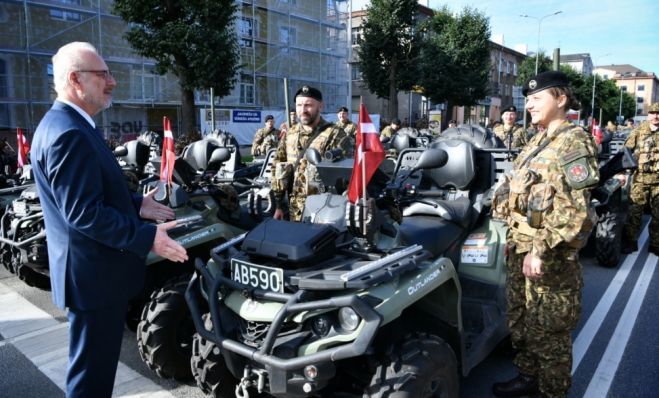 Valsts prezidenta dalība Zemessardzes 30.gadadienas svinīgajos pasākumos. Foto - Ilmārs Znotiņš, Valsts prezidenta kanceleja