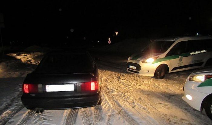 Pašvaldības policija aizturējusi &quot;dzērājšoferi&quot;, kurš bīstami driftējis pa Siguldas ielām