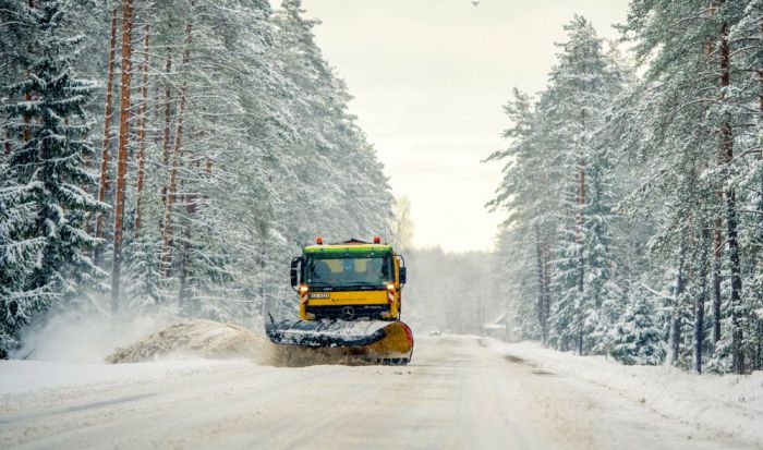 Foto - Latvijas autoceļu uzturētājs