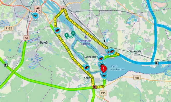 Negadījuma dēļ bloķēta satiksme uz Rīgas apvedceļa pie HES