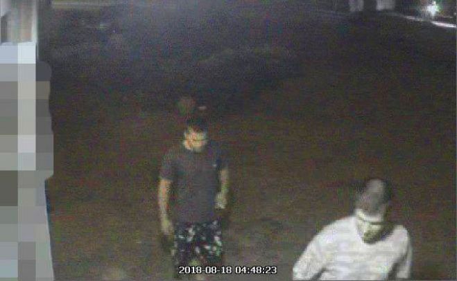 Aizdomās par miesas bojājumu nodarīšanu Ķekavā policija meklē attēlā redzamos vīriešus