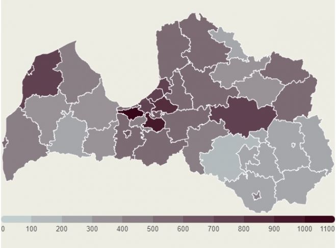 LETA aprēķins par saslimšanu skaitu ar Covid-19 Latvijas pašvaldībās pēdējo 14 dienu laikā uz 100 000 iedzīvotāju. Kartē iekļauti dati tikai par tām pašvaldībām, kurās pēdējās 14 dienās saslimušo skaits pārsniedz piecus. Infografika - LETA