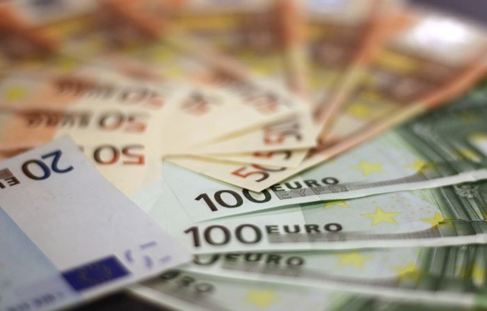 Olaines novada pašvaldības darbinieku prēmijām gada nogalē tērēti 45 338 eiro