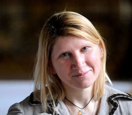 Ieva Struka: Melnais piens, mātes piens