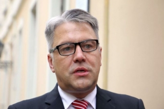 Tiesībsargs: Cilvēku viedokļi bieži pārtop naida runā