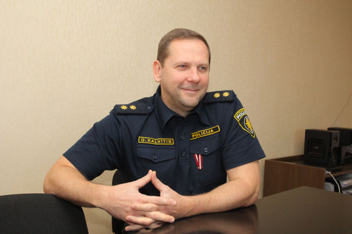 Valsts policijas Rīgas reģiona pārvaldes Salaspils iecirkņa priekšnieks Gatis Kalvītis