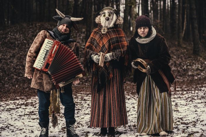 Brīvdabas muzejā aicina uz ziemas saulgriežu svinībām