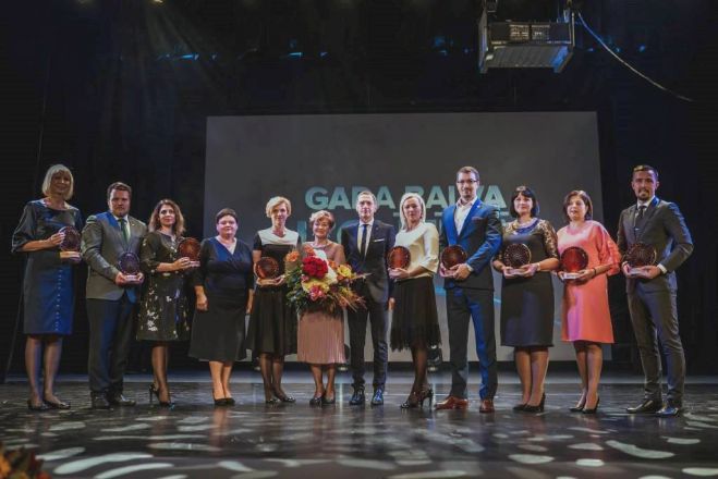 Foto: Apbalvoti Siguldas novada izcilākie pedagogi