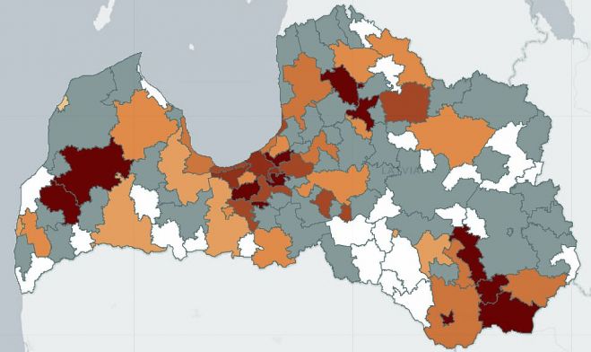 Kopējais saslimšanas gadījumu skaits uz 100 000 iedzīvotāju. Ilustrācija - SPKC