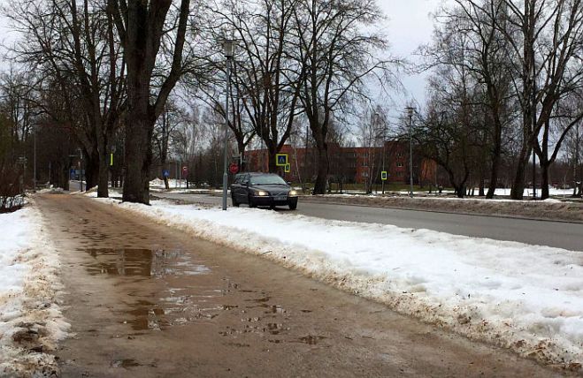 Siguldas novada pašvaldība šogad divas reizes atteicās maksāt par uzņēmuma SIA “Hagberg” sniegtajiem pakalpojumiem ietvju, skvēru un citas infrastruktūras ziemas uzkopšanā. Foto – arhīvs