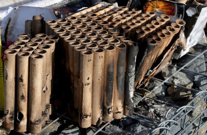 Attēls rakstam: Svētki beigušies, risks paliek: bīstamie atkritumi pēc svinībām