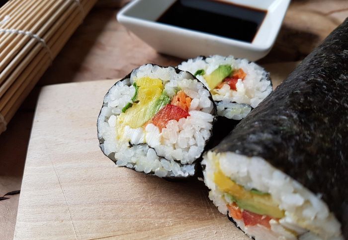 12.I Suši gatavošanas nodarbība jauniešiem Mārupē