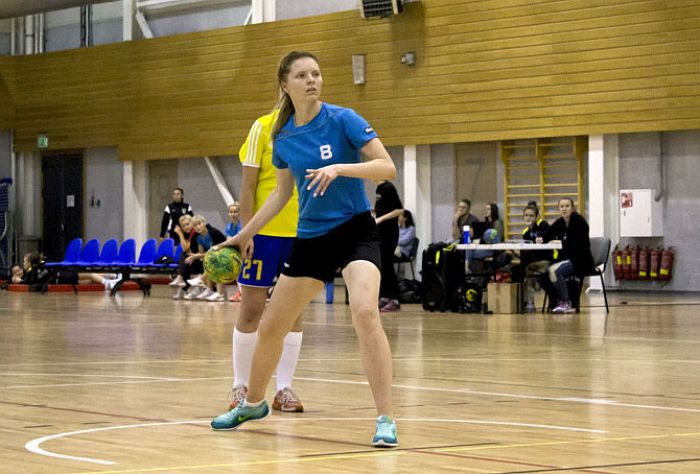 Salaspils handbolistēm uzvara viesos, Siguldas basketbolistiem zaudējums mājās