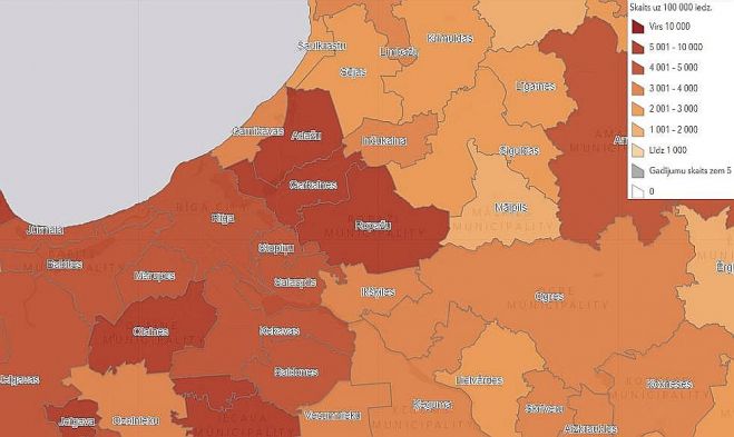 Kopējais relatīvais reģistrēto saslimšanas gadījumu skaits uz 100 000 iedzīvotāju. Grafika – SPKC
