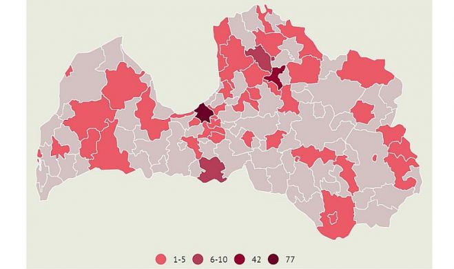 Pašlaik aktīvo saslimšanas gadījumu skaits novados. Grafika - LETA