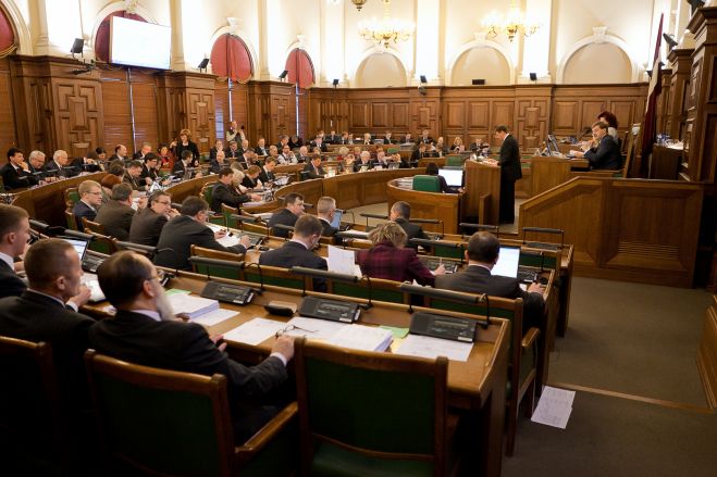 Saeima konceptuāli atbalsta Valsts prezidenta atklātu ievēlēšanu