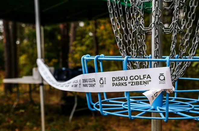 15.VI Disku golfa sacensības Carnikavā un Riekstukalnā