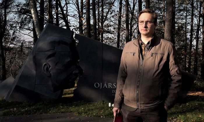 "Labs dzejolis vienmēr būs tāds, kurā ielikta patiesība," saka 2021.gada Ojāra Vācieša literārās prēmijas ieguvējs Ivars Šteinbergs. Foto, video - Ādažu novada pašvaldība