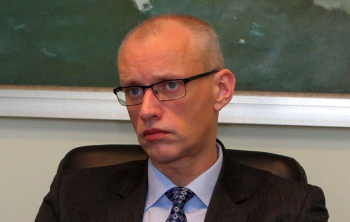 Truksnis izraisījis nelielu satiksmes negadījumu