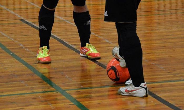 29.XI Telpu futbola virslīgas spēles Sauriešos un Salaspilī