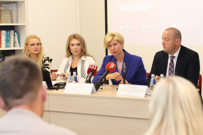 Foto - Izglītības un zinātnes ministrija