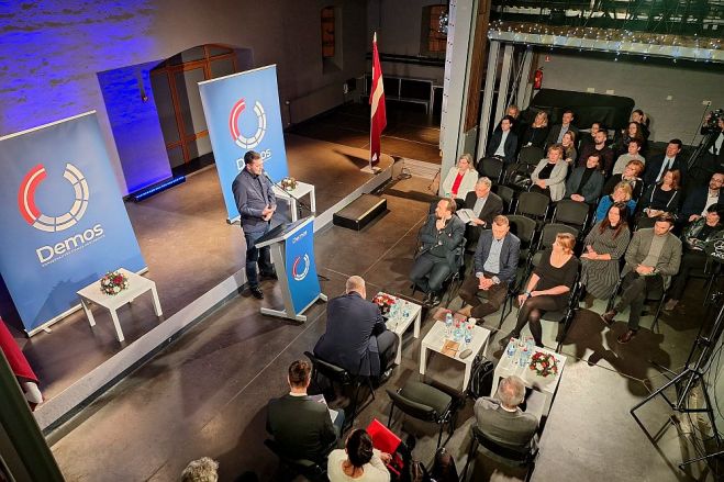 Foto - publicitātes