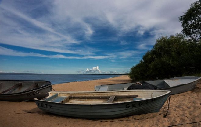 Saulkrastu Zvejnieku apmetnes laivas sedumā. Foto – Valdis Brauns