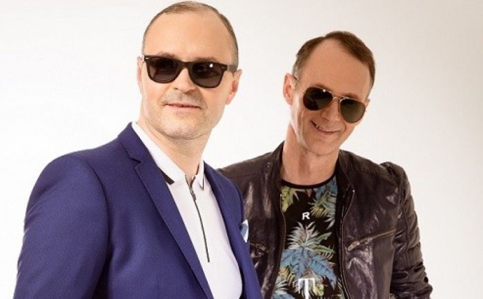 22.XI Koncertballe &quot;Pretim ziemai&quot; ar grupu &quot;Hameleoni&quot; Ropažos