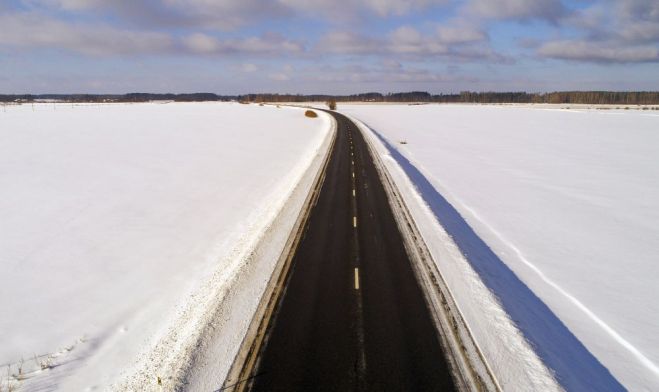 Foto - Latvijas autoceļu uzturētājs