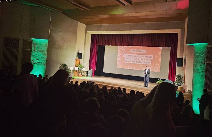 Attēls rakstam: Gandrīz 1000 jauniešu izglītības konferencē Mālpilī atklāj savu nākotnes kodu