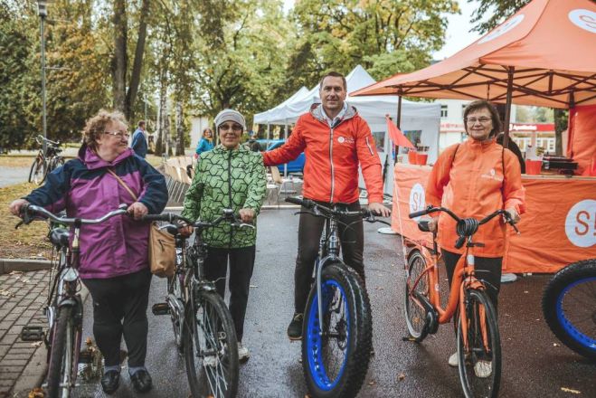 Foto: Siguldā izveido maketu pirmajai veloielai Latvijā