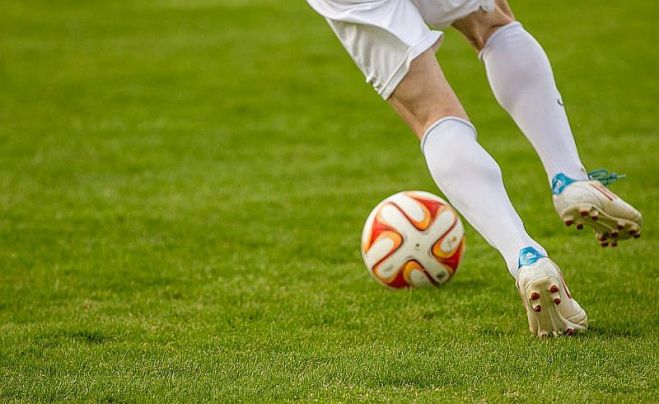 13.-14.IX Latvijas futbola pirmās, otrās un Sieviešu līgas spēles Olainē, Salaspilī un Jaunmārupē