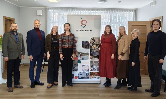 Attēls rakstam: Olaines novada pašvaldības un Izglītības un zinātnes ministrijas pārstāvji pārrunā jaunatnes politikas aktualitātes