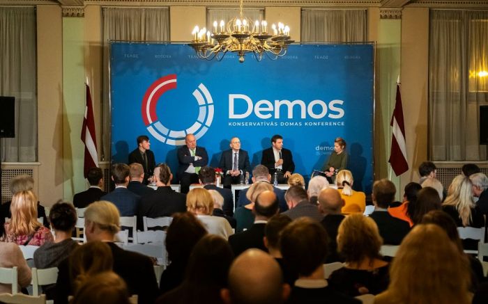 Foto - demos.lv