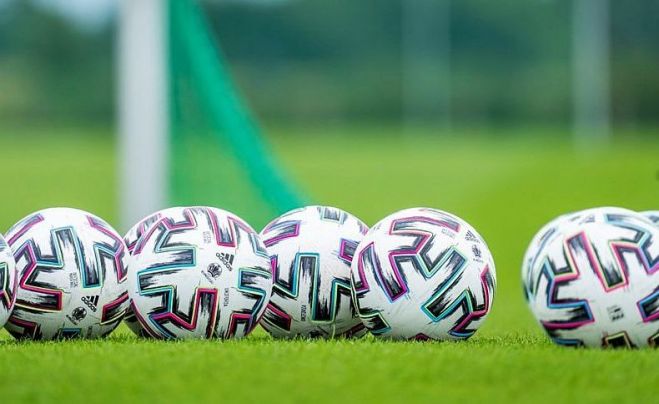 29.-31.VII Latvijas futbola trešās līgas un Sieviešu līgas spēles Upesciemā un Olainē