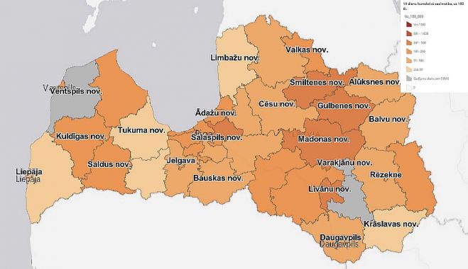 14 dienu kumulatīvais rādītājs atspoguļo personu skaitu, kurām pēdējās divās nedēļās konstatēta Covid-19 infekcija. Grafika - SPKC