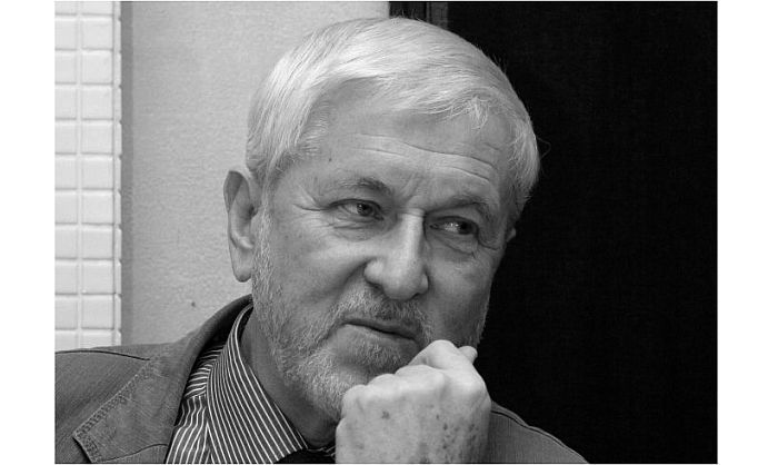 Mūžībā aizgājis dramaturgs Pauls Putniņš
