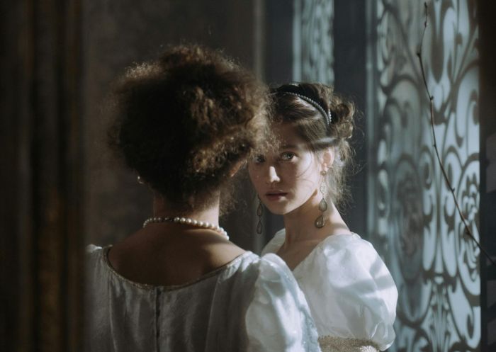 14.II Lekcija "Liktenīgā sieviete 19.gs. mākslas darbos, foto un reklāmās" Olainē