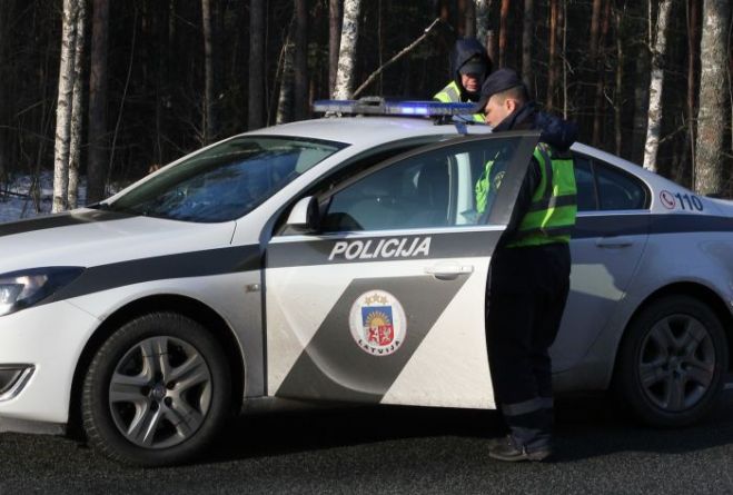 Policija aicina atsaukties satiksmes negadījuma aculieciniekus Saulkrastos