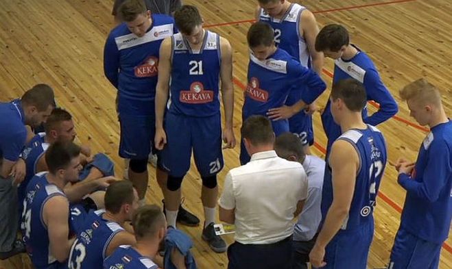 Ķekavas un Carnikavas basketbolisti gūst pārliecinošas uzvaras